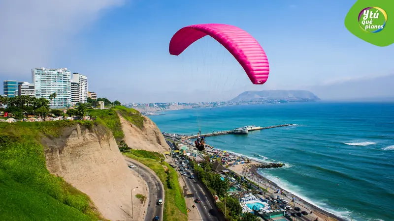 Paragliding over Lima
